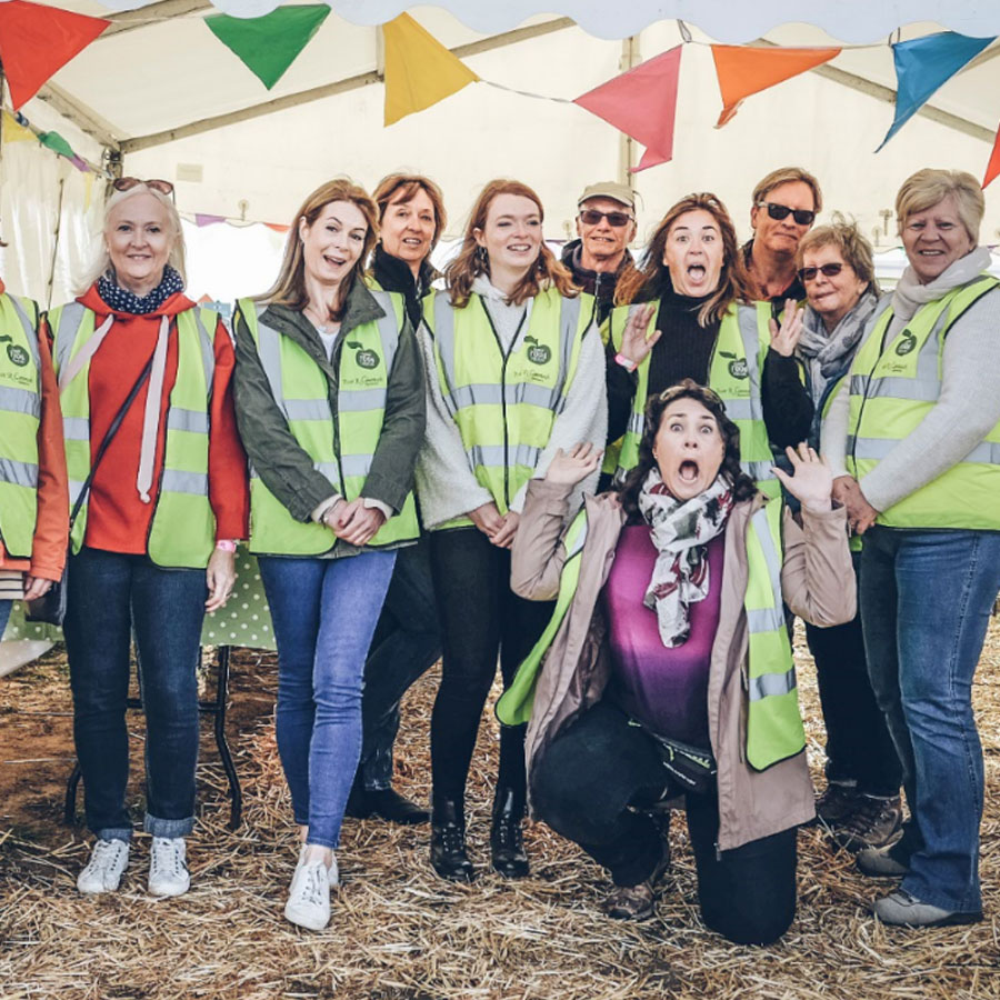 become a thame food festival volunteer